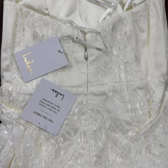 NWT Lulus End With A Kiss White Floral Lace Strapless Tiered Maxi Dress - Picture 5 of 8